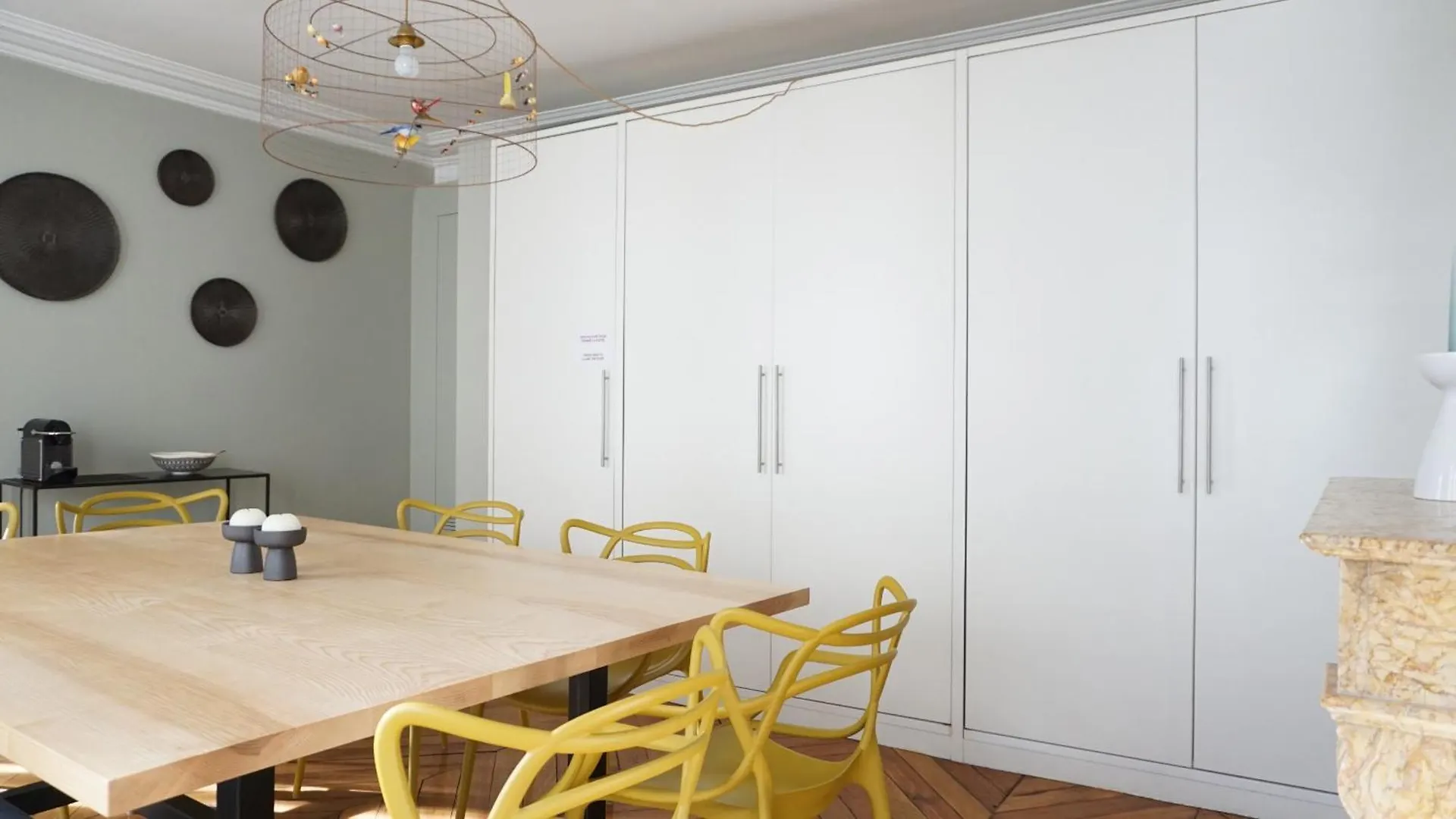 Rue De Penthievre - Paris 8 Apartment 0*,