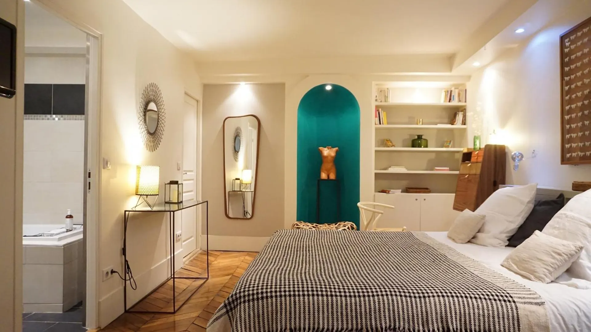 Rue De Penthievre - Paris 8 Apartment