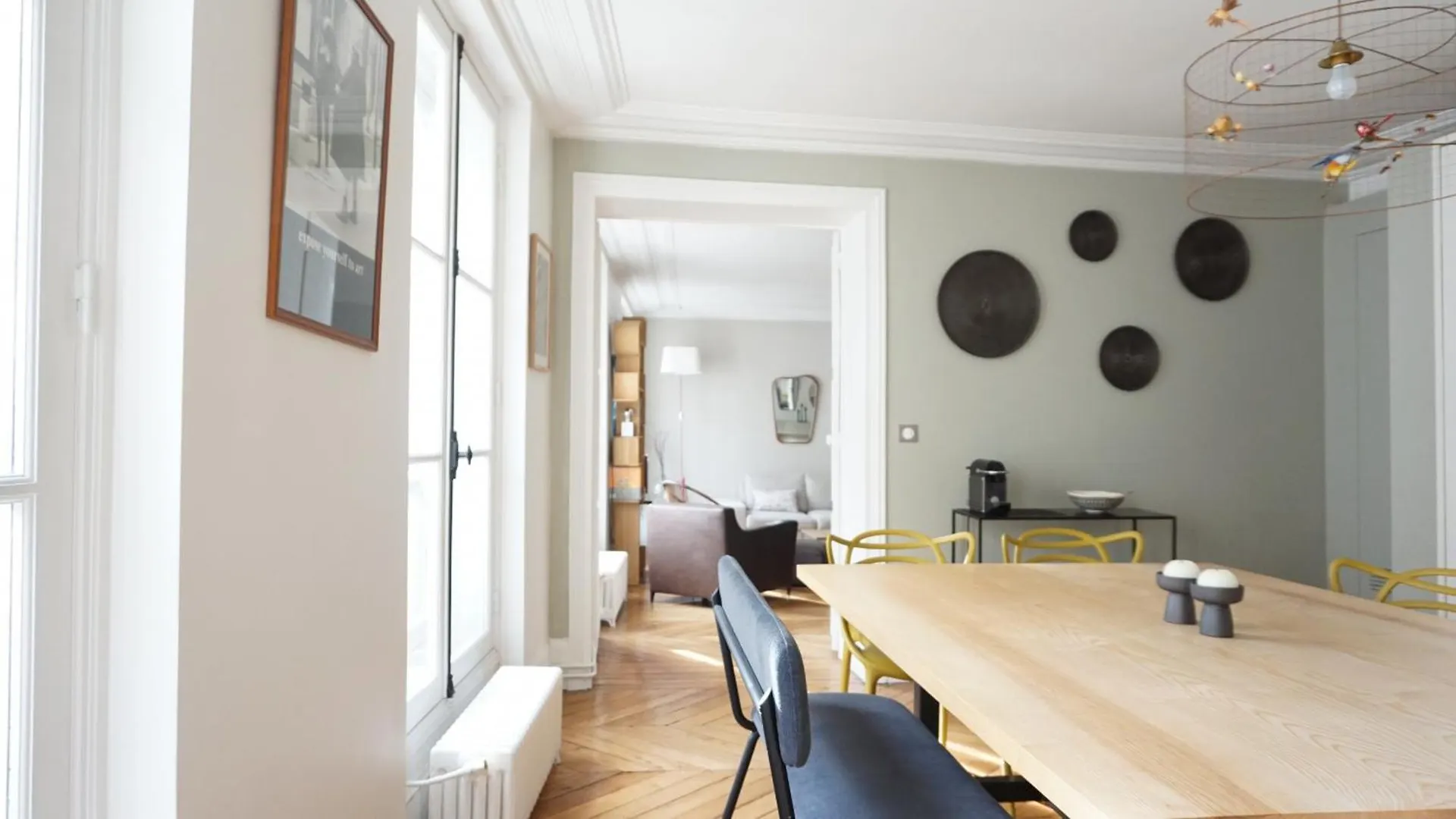 Rue De Penthievre - Paris 8 Apartment